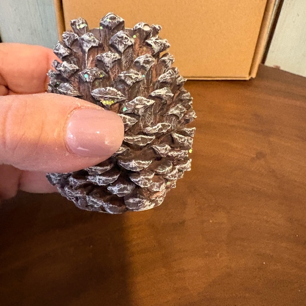 Rustic Pinecone Candle Holders - Picture 3 of 9